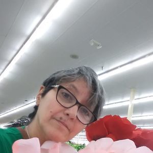 Meet your Posher, Noraida